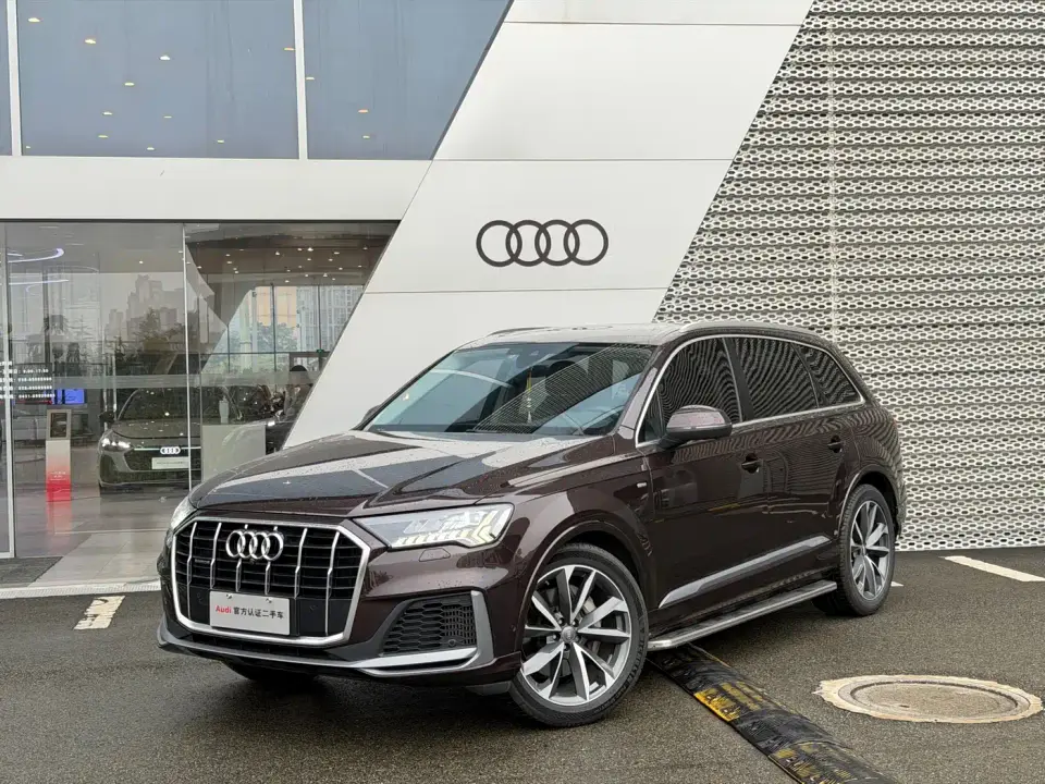 Audi Q7 55 TFSI quattro S line Sport 2021