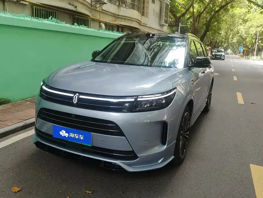 AITO Wenjie AITO M7 1.5T Smart AWD Max Edition 5-Seater 2023