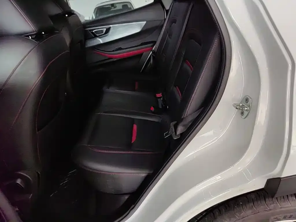 Chery Tiggo 5x Super Hero Edition 1.5L CVT Fashion 2023 — фото 17