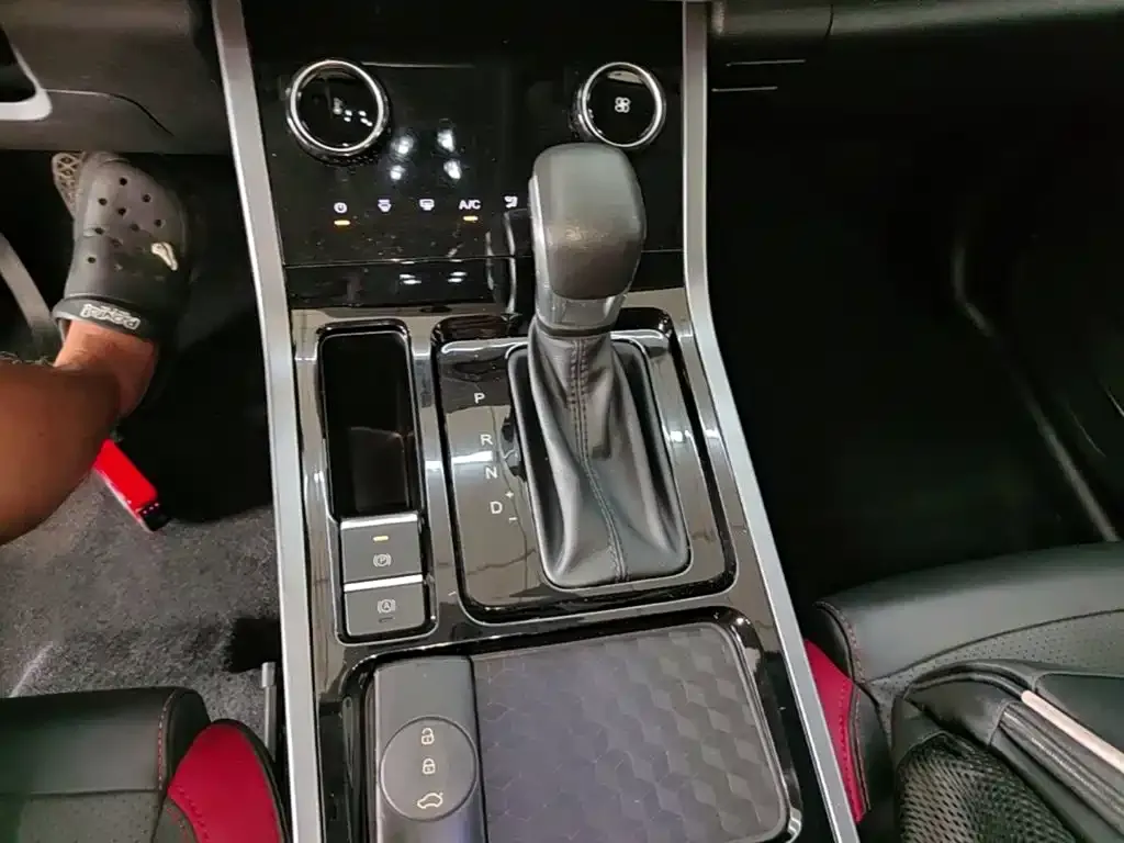 Chery Tiggo 5x Super Hero Edition 1.5L CVT Fashion 2023 — фото 14