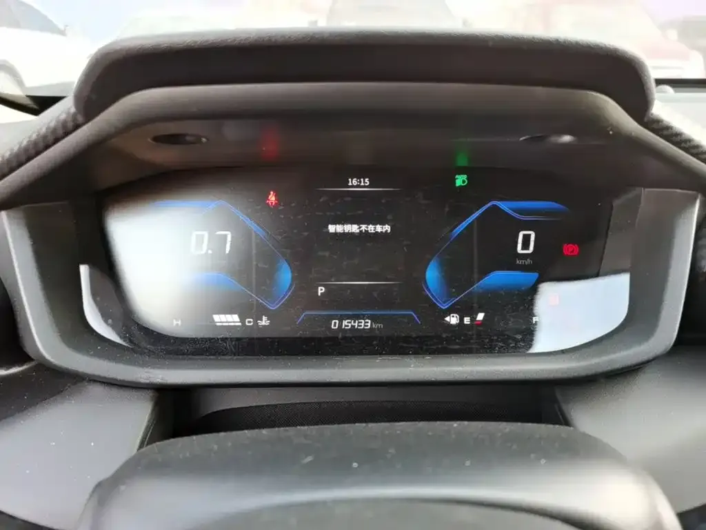 Dongfeng Aeolus Yixuan 1.5L Auto Luxury 2025 — фото 12