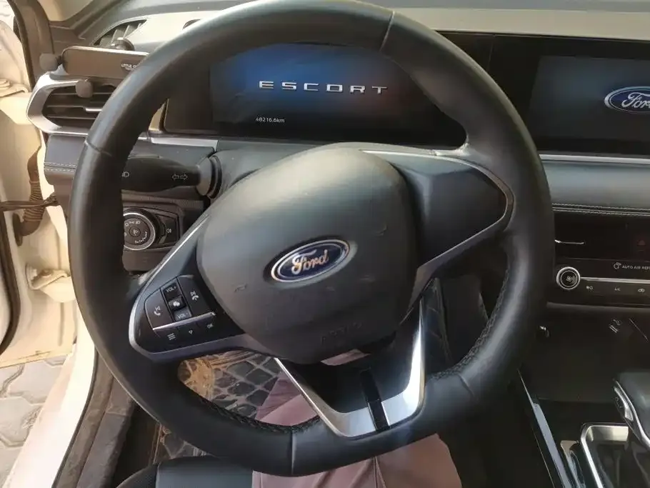 Ford Escort 1.5L Automatic Diamond Edition 2021 — фото 15
