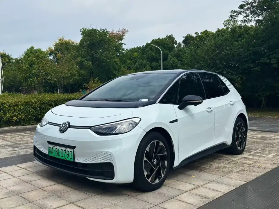 Volkswagen ID.3 Outstanding Edition 2024