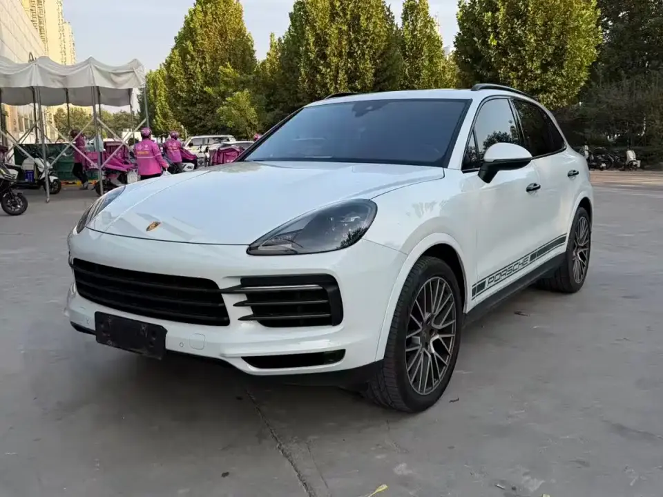 Porsche Cayenne Cayenne 3.0T Platinum Edition 2023