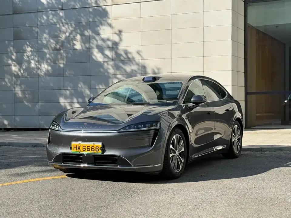 Zhijie Luxeed R7 Extended Range 251km Max 2025