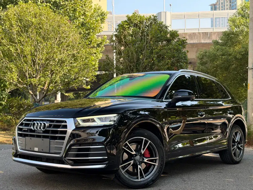 Audi Q5L 40 TFSI Prestige Fashion 2020
