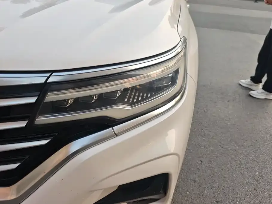 Roewe RX5 MAX 300TGI Auto Smart Cabin Luxury 2020 — фото 5