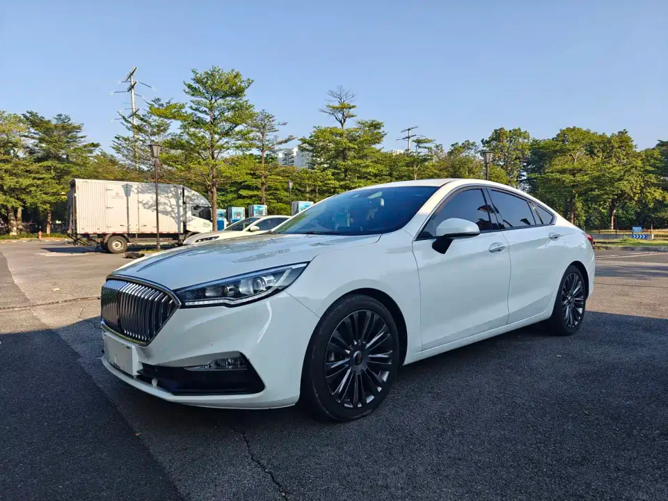 Hongqi H5 1.8T Automatic Smart Connection Qi Enjoy Edition 2021