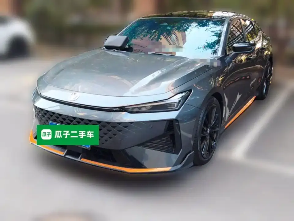 Changan UNI-V 1.5T Deluxe Sport 2024