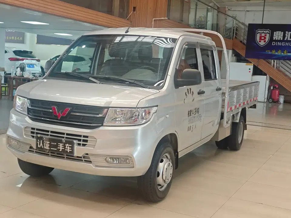 Wuling Motors Wuling Rongguang New Truck 1.8L Comfort Model Double Row Dual Rear Wheels LJ479Q6 2022