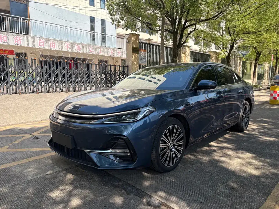 Geely Galaxy Galaxy A7 EM-i 150km Long Voyage Edition 2025