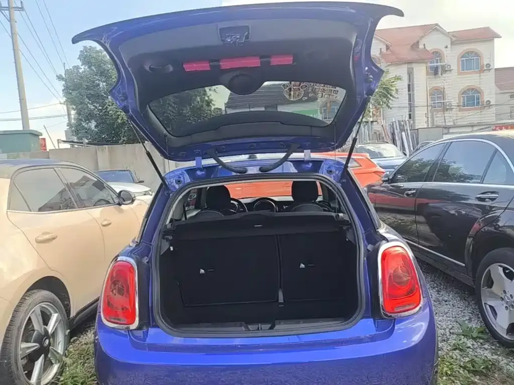 Mini MINI Model 1.5T ONE PLUS 2020 — фото 19