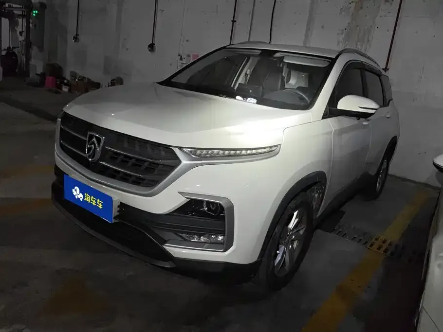 Baojun 530 1.5T CVT Elite (China V) 2019