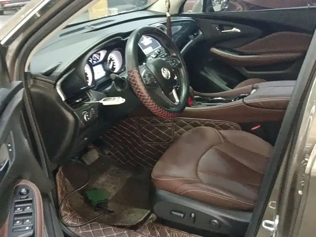 Buick Envision Plus 28T 4WD Elite Type China V 2019 — фото 15