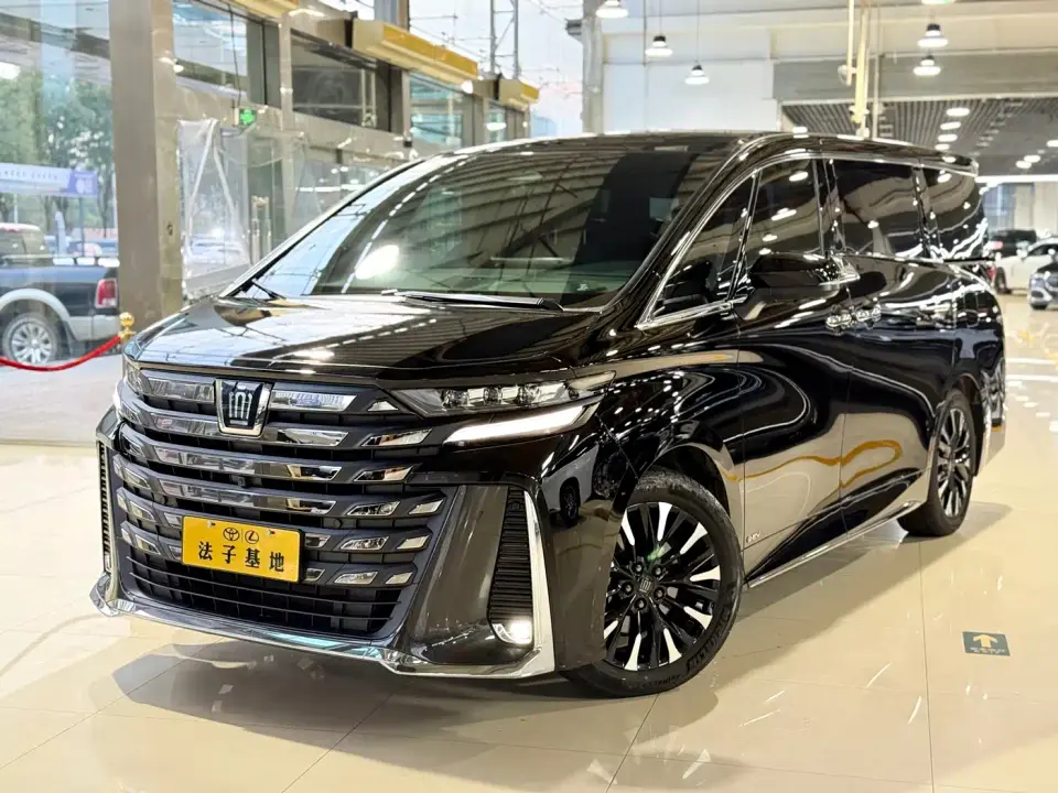 Toyota Vellfire Crown Hybrid 2.5L Premium Edition 2024