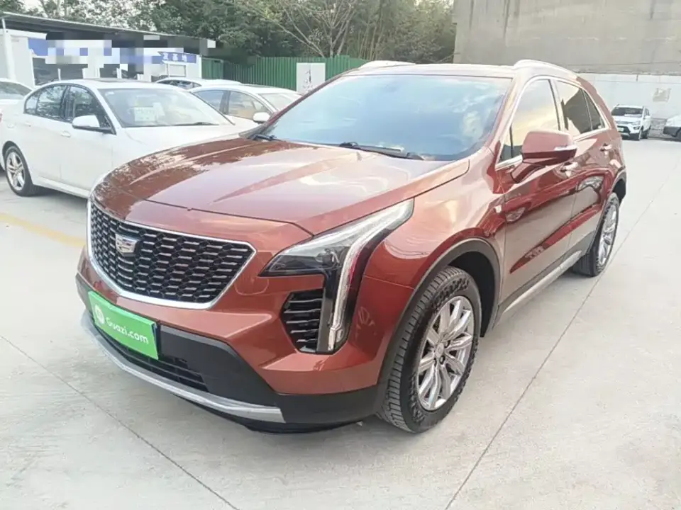 Cadillac XT4 28T FWD Leading Edition 2020