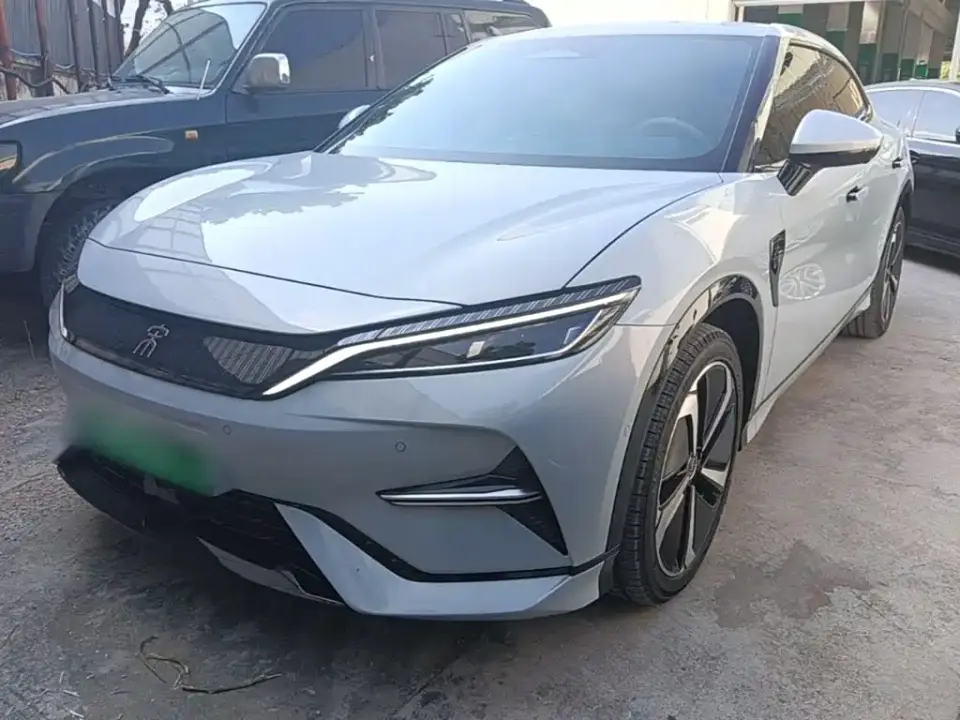 BYD Song L EV Model 662km Excellence 2024