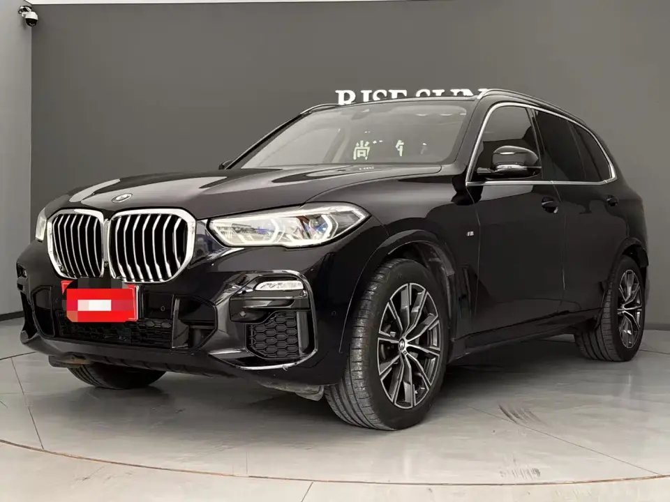 BMW X5 xDrive 40Li Premium M Sport Package 2021
