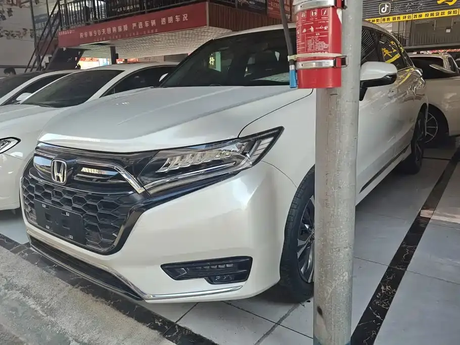 Honda UR-V 370TURBO 4WD Premium Edition 2021