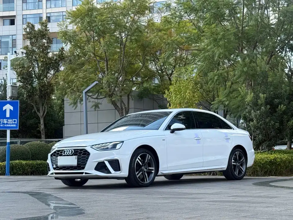 Audi A4L 40 TFSI Fashion Dynamic Edition 2020