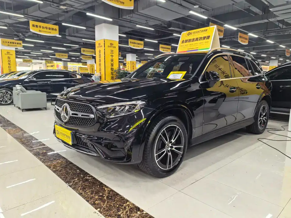 Mercedes-Benz GLC-Class Model Year GLC 260 L 4MATIC Luxury 2025