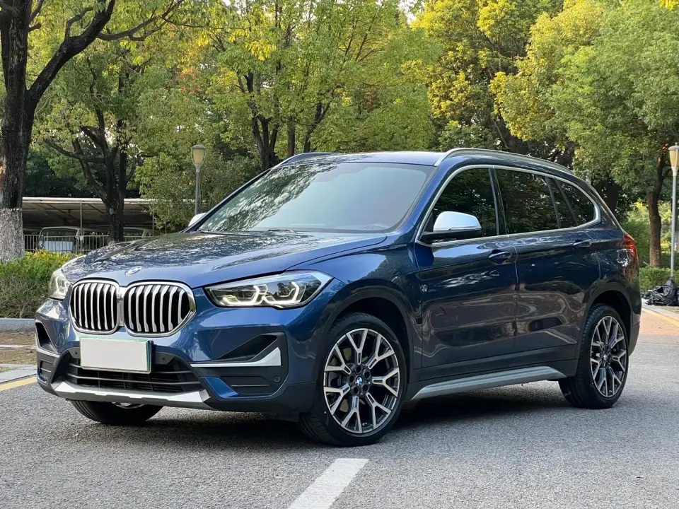 BMW X1 xDrive25Li Exclusive 2021