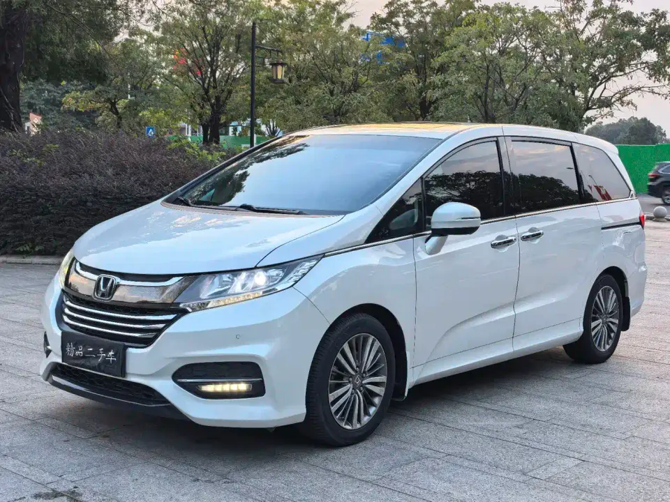 Honda Odyssey 2.4L Luxury Edition 2019
