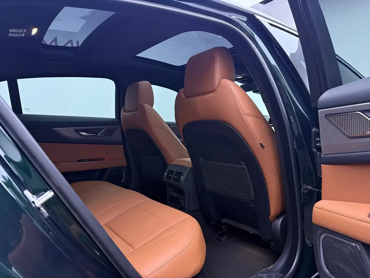 Jaguar XEL Model 2.0T 250PS R-DYNAMIC S Progressive Sport Edition 2024 — фото 10