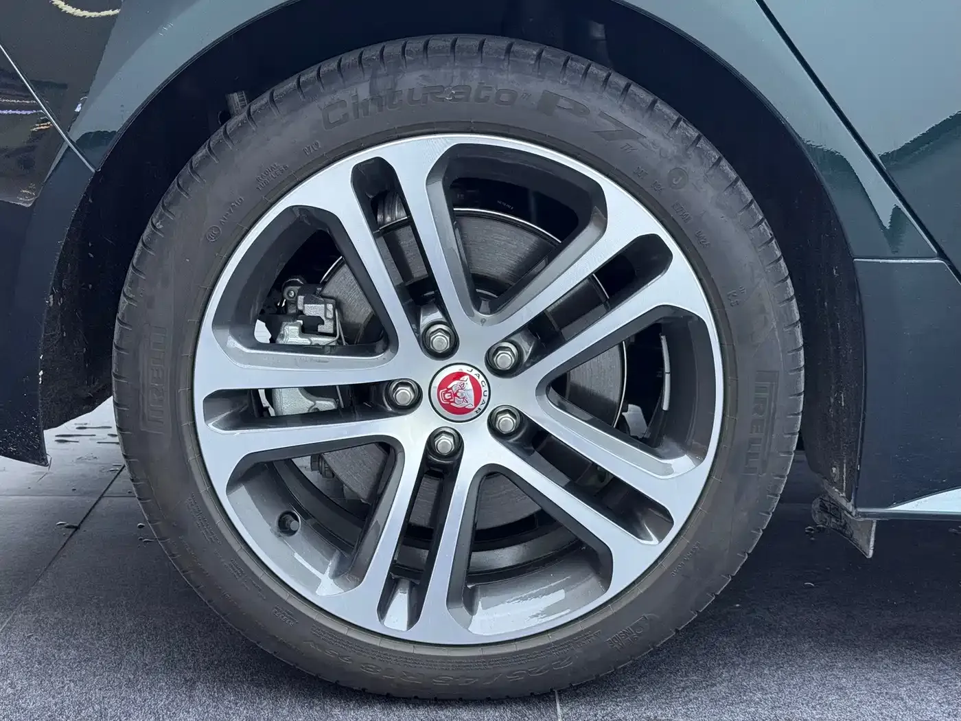 Jaguar XEL Model 2.0T 250PS R-DYNAMIC S Progressive Sport Edition 2024 — фото 11