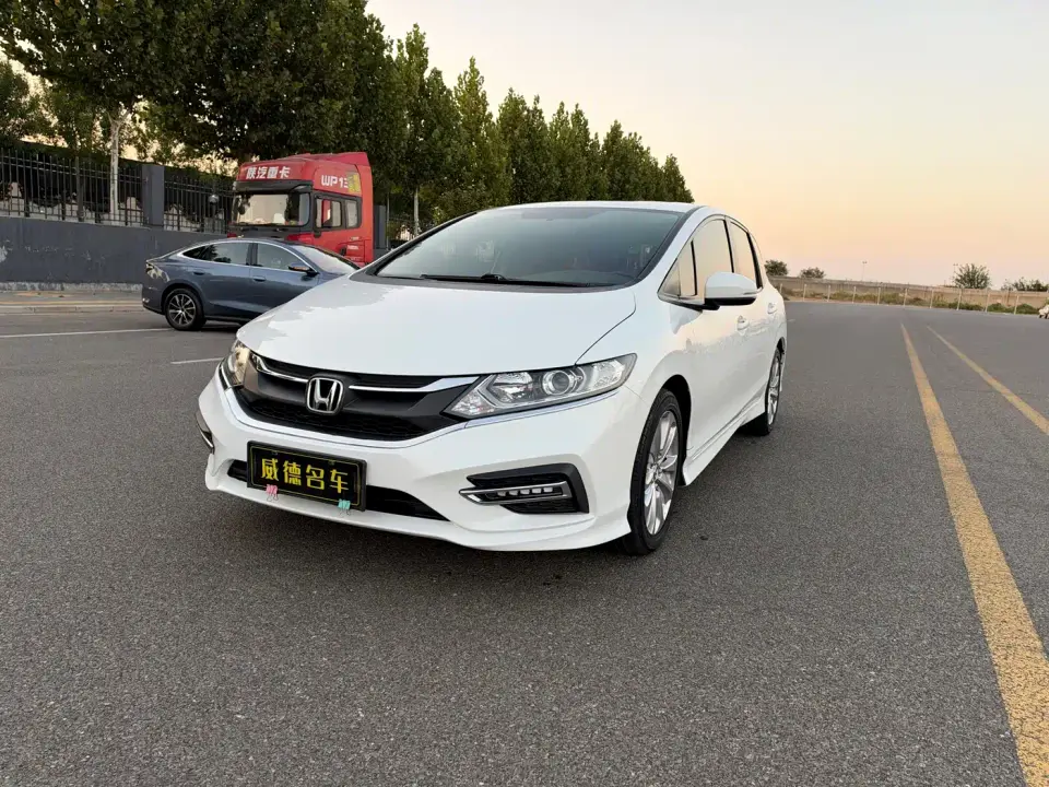 Honda Jade 1.8L Automatic Comfort Edition 2019