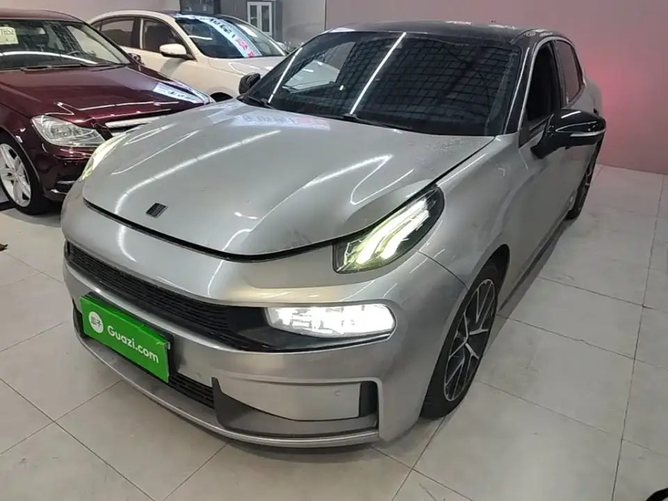 Lynk & Co 03 2.0TD Auto Jin Champion Edition 2021