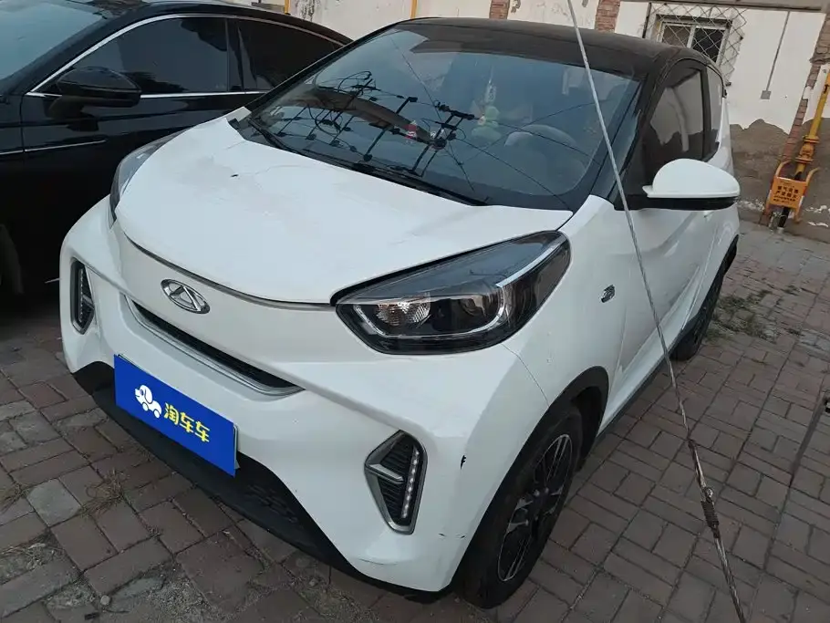 QQ New Energy Little Ant 301km True Love Plus Edition LFP 2023