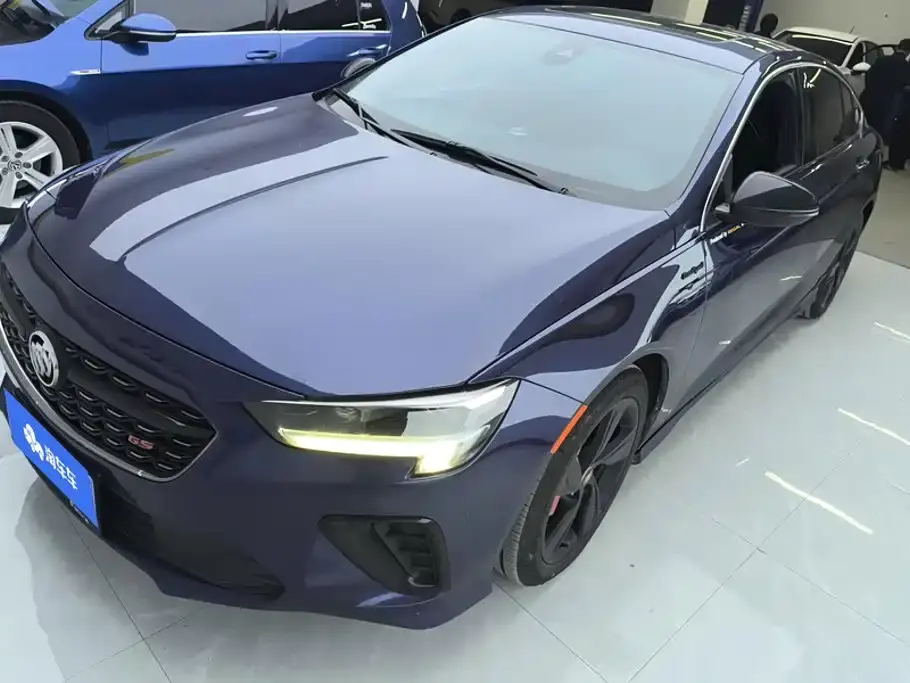 Buick Regal GS 28T Premium 2021