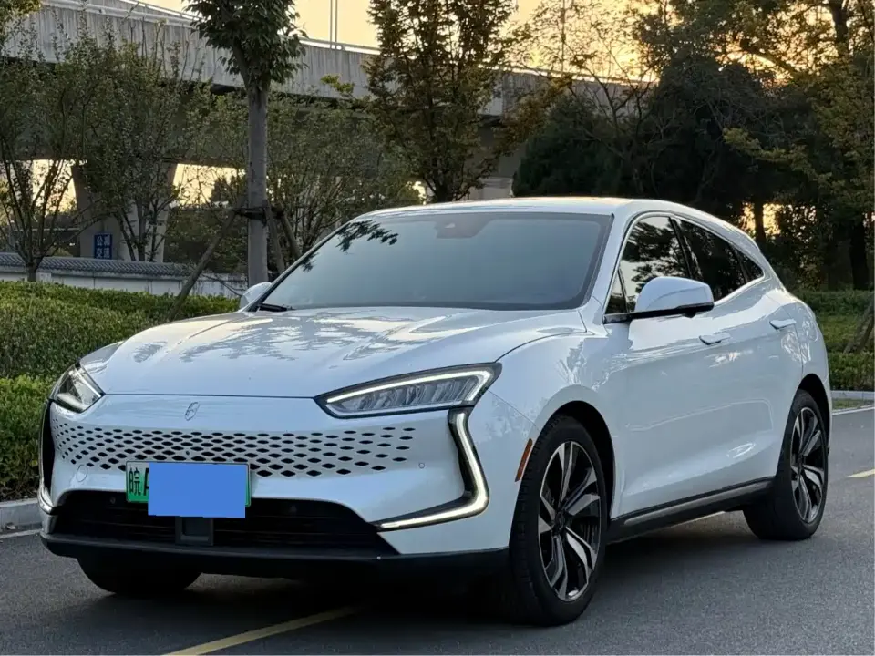 Seres SF5 2WD High Performance Sport Edition 2020