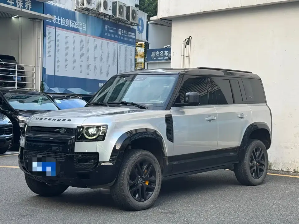 Land Rover Defender 110 P400 Dark Special Edition 2021