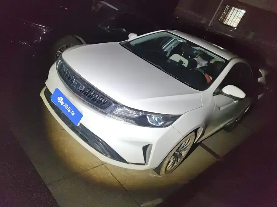 Geely Emgrand GL 1.4T CVT Luxury 2020