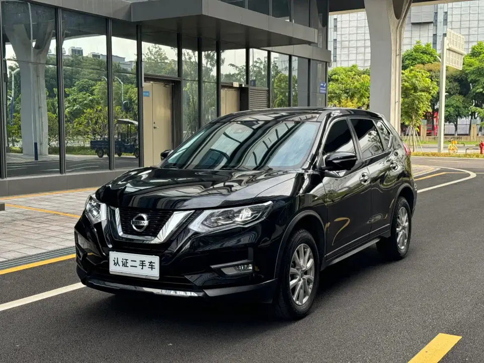 Nissan X-Trail Classic 2.0L 2WD Smart Premium Edition 2025