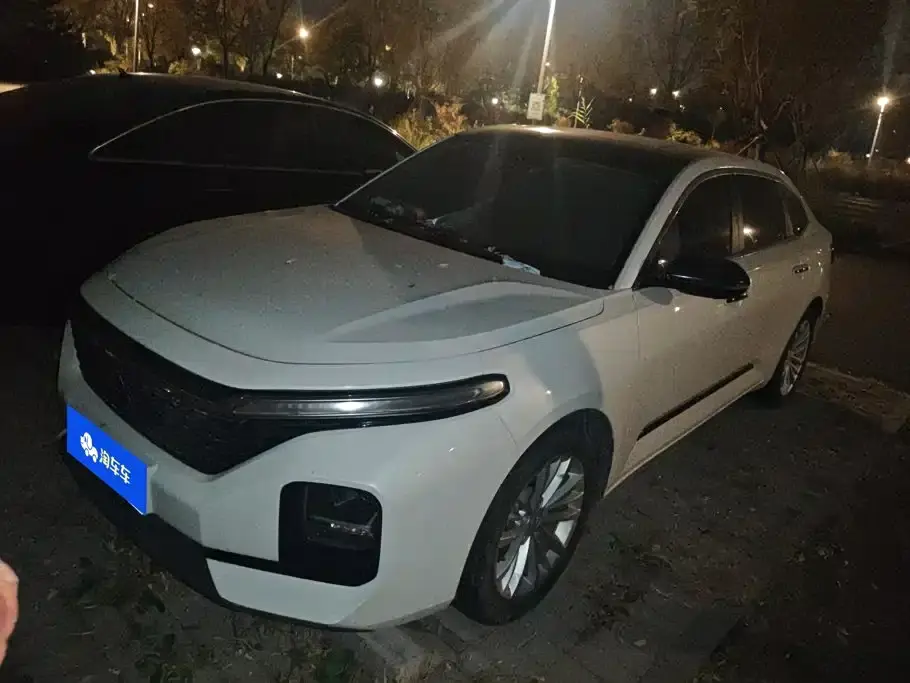 Baojun RC-5 1.5T CVT Zhiyao Luxury 2020