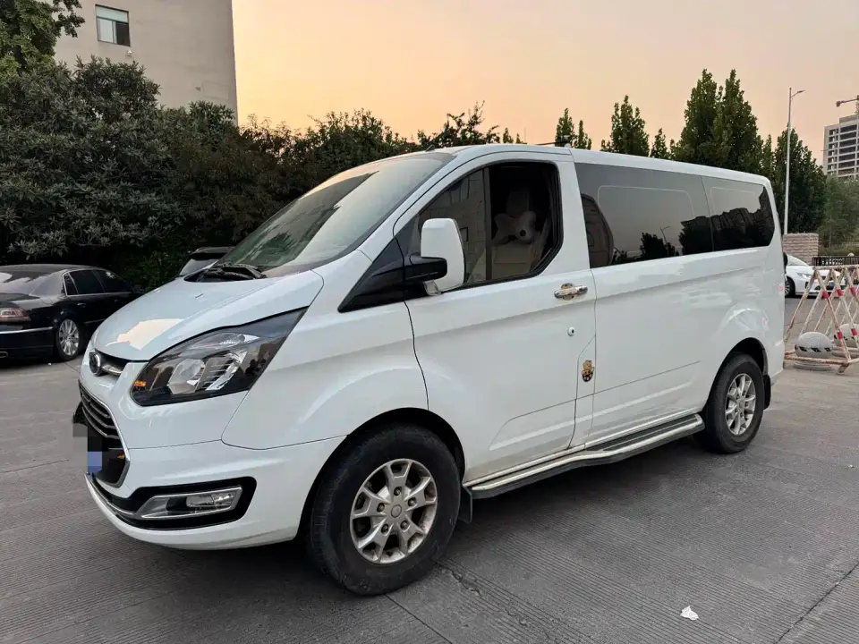 Ford Transit 2.0T Diesel Business Travel Short Wheelbase Low Roof 7-seater China VI 2019
