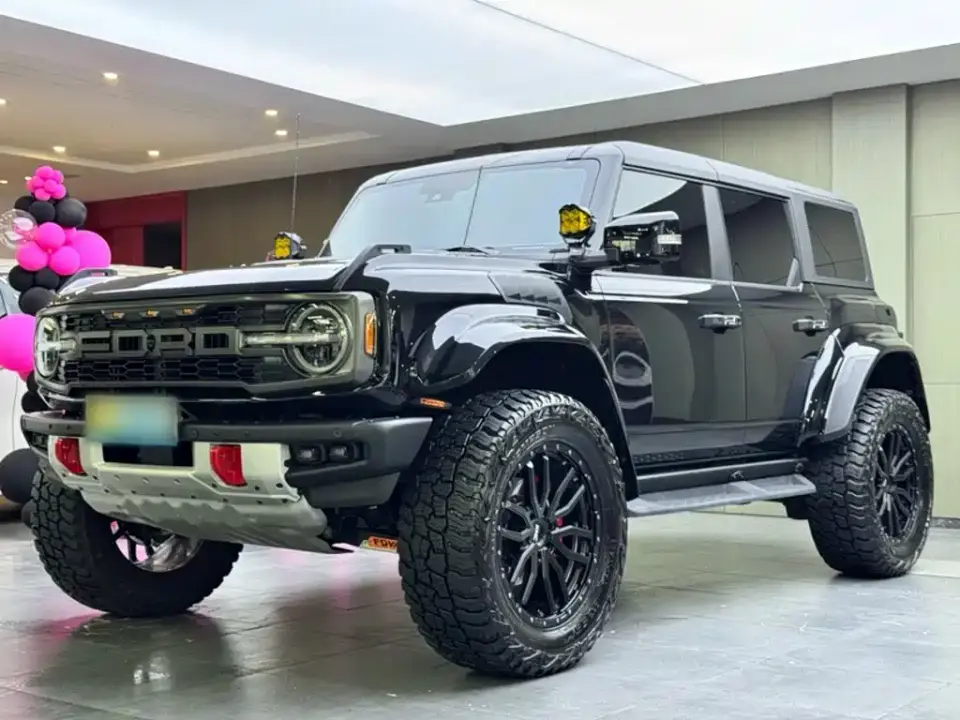 Ford Bronco 2.3T Badlands 2025
