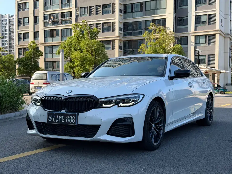BMW 3 Series 325Li M Sport Night Edition 2021
