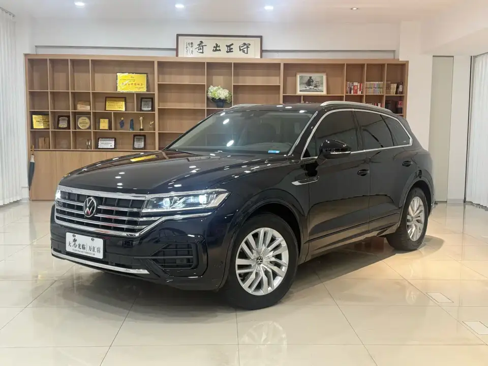 Volkswagen Touareg 2.0TSI R-Line 2022