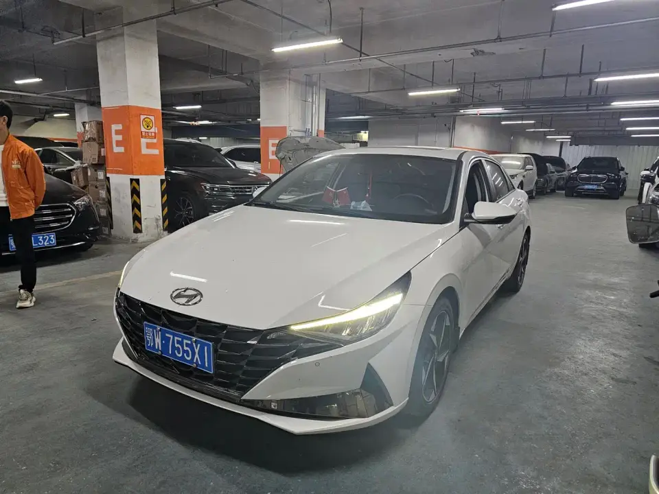 Hyundai Elantra 1.5L CVT GLX Elite Edition 2022