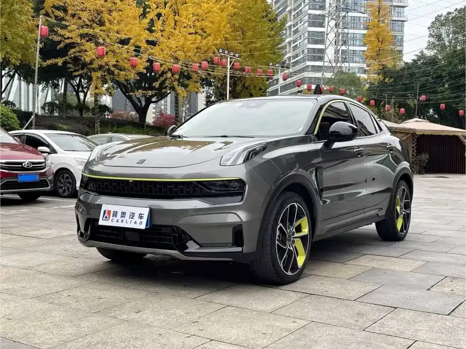 Lynk & Co 05 2.0TD 2WD Shine Halo 2020