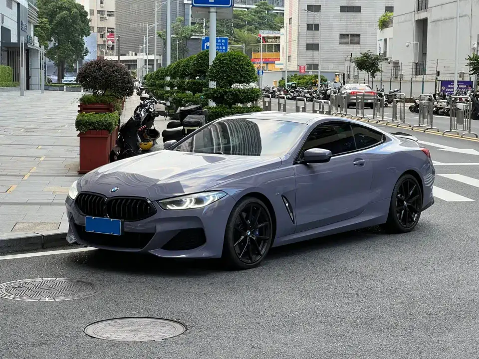 BMW 8 Series 840i 2-door Coupe M Sport Package 2021