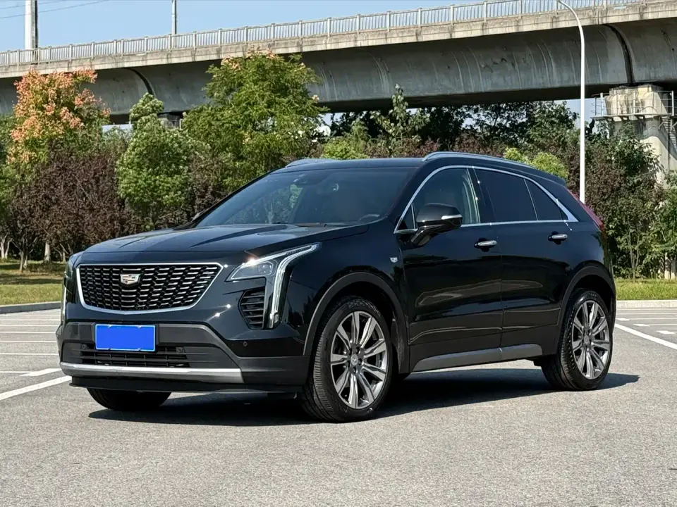 Cadillac XT4 28T AWD Platinum Edition 2019