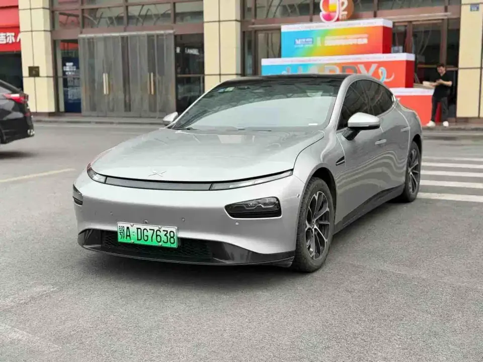XPeng P7 Model 670N 2020
