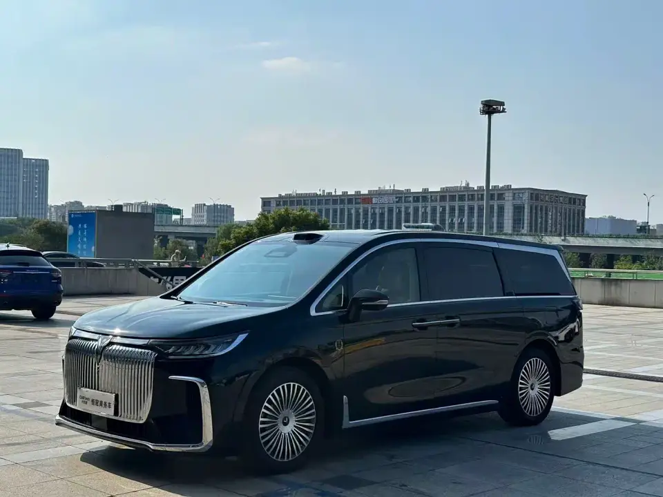 Voyah Auto Voyah Dreamer Model PHEV 4WD Excellent QianKun Edition 2025