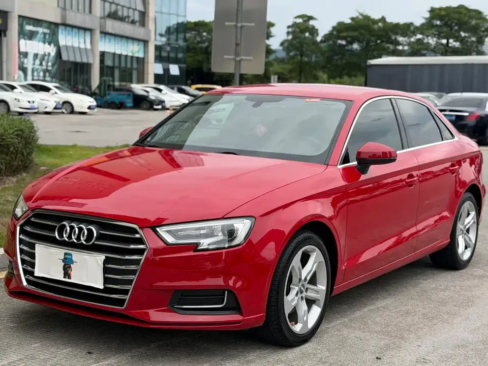 Audi A3 Facelift Limousine 35 TFSI Progressive (China VI) 2020
