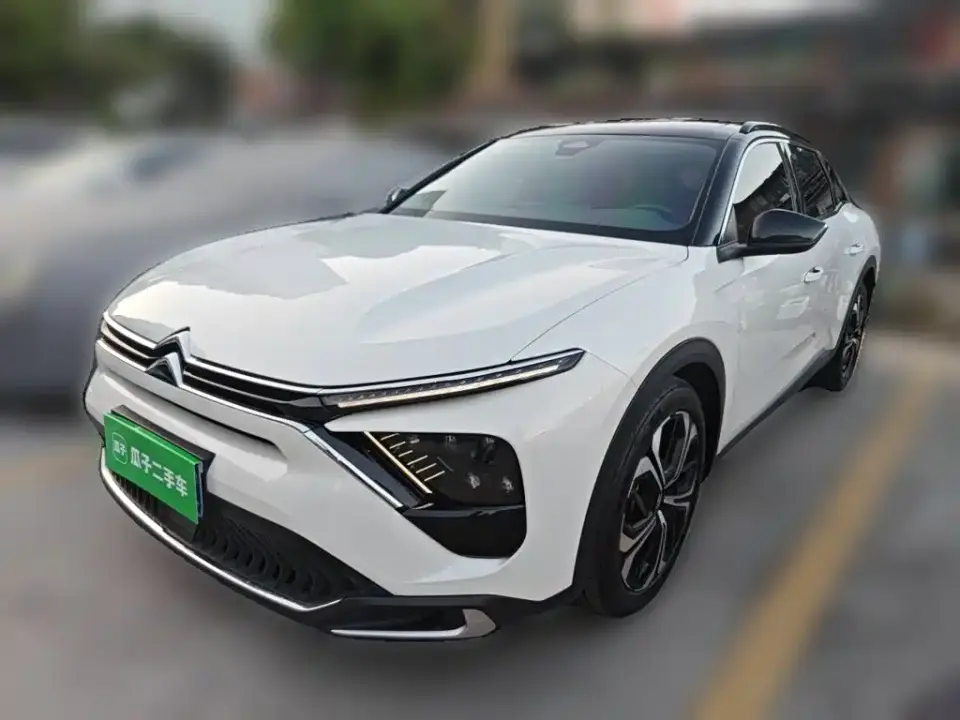 Citroen Versailles C5 X 1.6T Momentum Extraordinary Tiger Year Opening Edition 2023